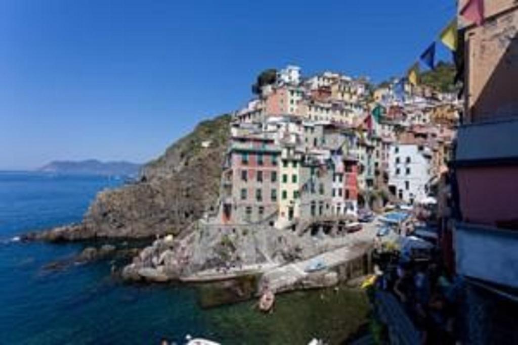 In Tracastello - Air Cond - Parking Not Included - Hotel Riomaggiore Exterior photo